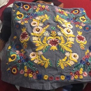 Medium mini grey umgee skirt with slip